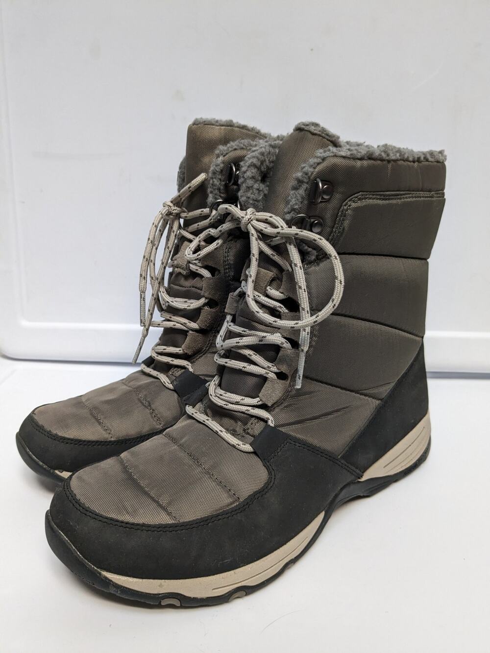 Bass Propel Women's 9.5 Snow Boots Winter Boots Rubber Sole Insulated Warm